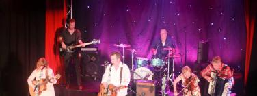 Mick Thomas and the Roving Commission at Memo Music Hall 23/12/21