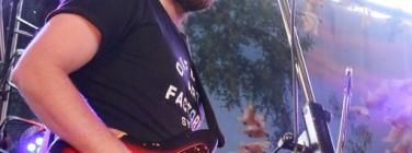 Brooke Russell and the Mean Reds at Out on the Weekend 2021