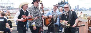 Dave Wright and the Midnight Ramblers at Out on the Weekend 2021