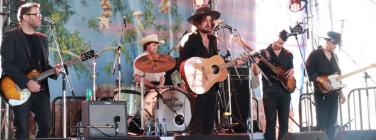 Lachlan Bryan and the Wyldes at Out on the Weekend 2021