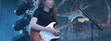 Liz Stringer and band at Out on the Weekend 2021