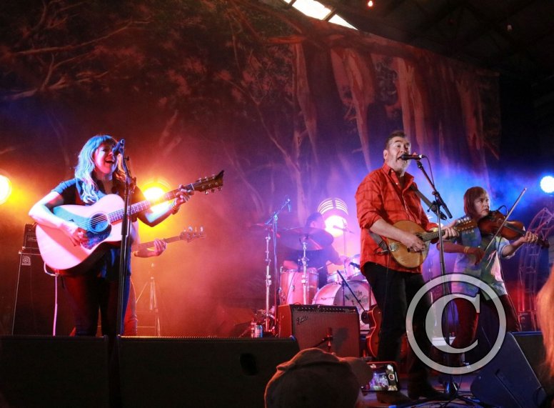 Mick Thomas and the Roving Comission at Out on the Weekend 2021
