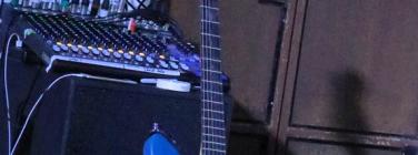 Penny Ikinger's guitar at POME 1/7/21