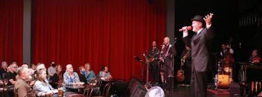 Swingin' Bella Christmas band at Brunswick Ballroom 19/12/21