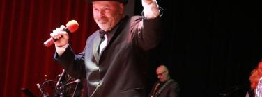 Casey Bennetto at Brunswick Ballroom 19/12/21