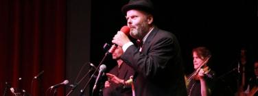 Swingin' Bella Christmas band at Brunswick Ballroom 19/12/21