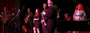 Swingin' Bella Christmas band at Brunswick Ballroom 19/12/21