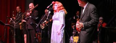Swingin' Bella Christmas band at Brunswick Ballroom 19/12/21