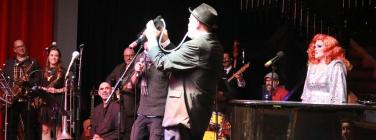 Swingin' Bella Christmas Band at Brunswick Ballroom 19/12/21
