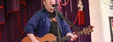 Mick Thomas at Basement Discs 5/11/22