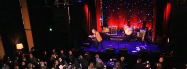 Brian and the audience at Memo Music Hall 21/05/22