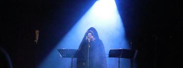 Tracy Miller performing "O Death" at Memo Music Hall 15/05/22