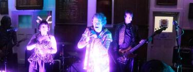 The Peptides at the St Kilda Bowling Club 12/06/22