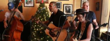 The Stetson Family at the Drunken Poet 18/12/22