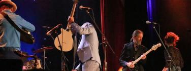 Dan Warner and the Night Parrots band at Memo Music Hall 04/03/23