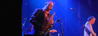 Dan Warner and the Night Parrots band at Memo Music Hall 04/03/23