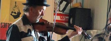 The Cartridge Family at Leadbeater Hotel 02/09/23