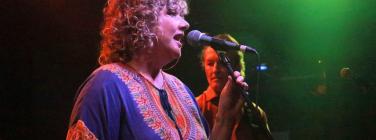 Icecream Hands with Suzannah Espie at the Northcote Social Club 15/12/24