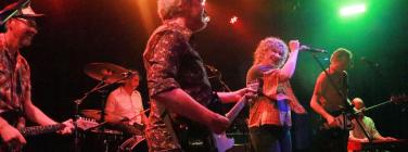 Icecream Hands with Suzannah Espie at the Northcote Social Club 15/12/24