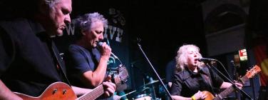 Barb Waters band with Dan Warner at the Lomond Hotel 18/05/24