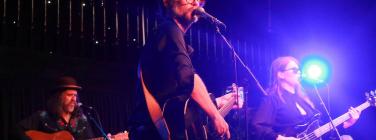 Henry Wagons and band at the Brunswick Ballroom 19/01/25