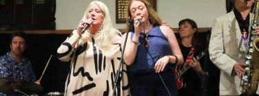 Tracey Miller and band at the Oakleigh Bowling Club 02/03/25