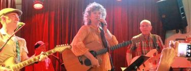 Suzannah Espie and the Last Word at the Union Hotel Brunswick 20/04/25
