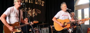 The Warner Brothers at the Lomond Hotel 13/12/25