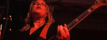 The Drones at Thornbury Theatre 22/08/26